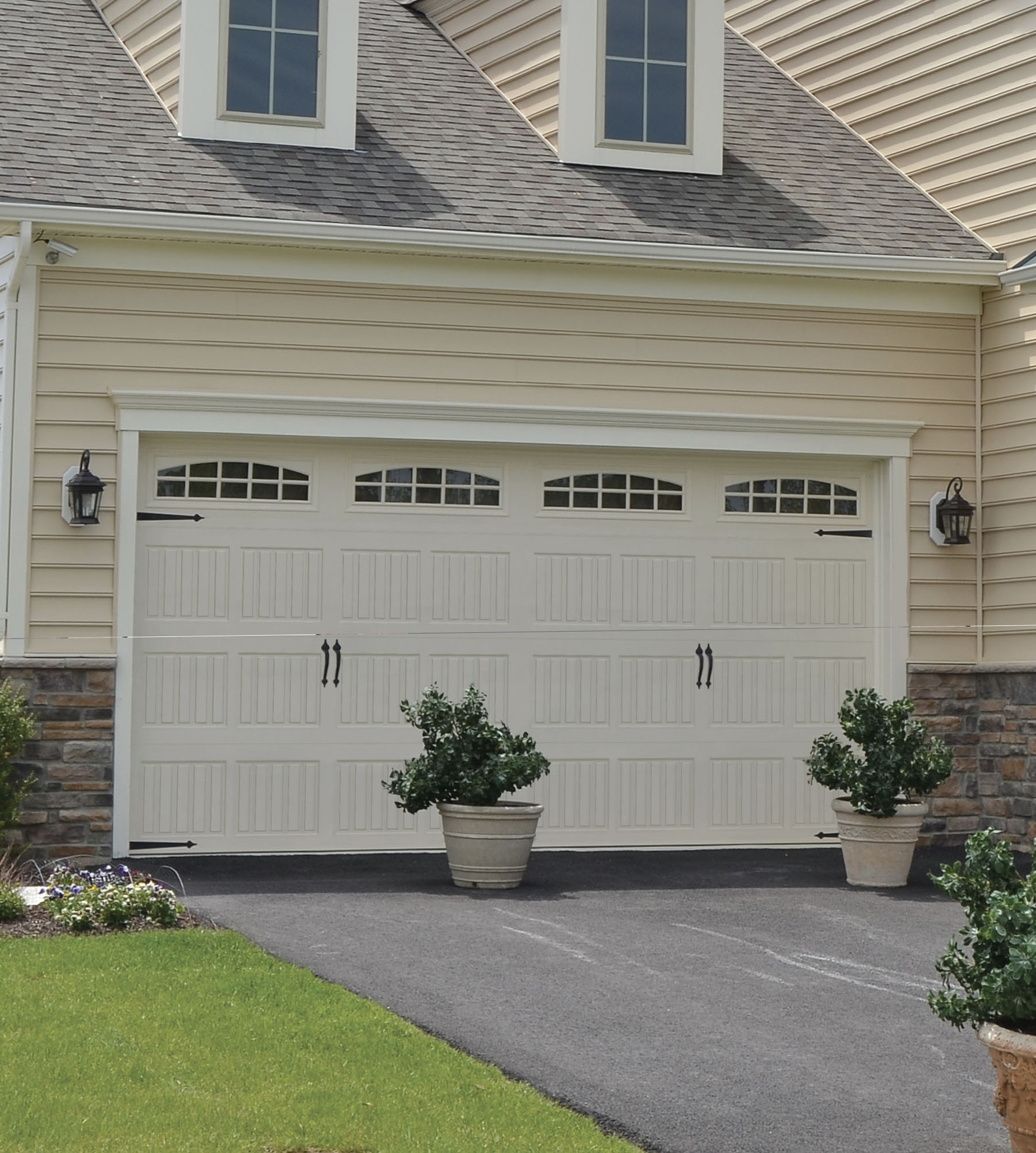 carriage short panel residential garage doors