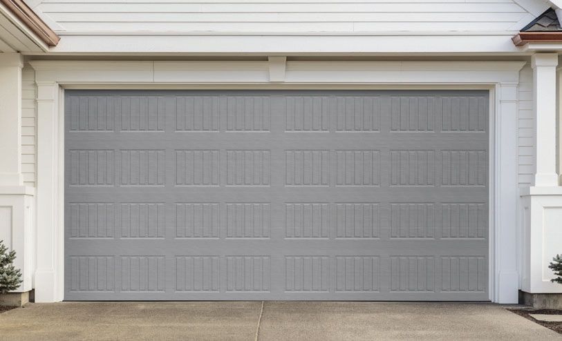 Carriage short panel residential garage door